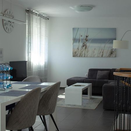 V&V Medulin Pool And Sea Apartment Ngoại thất bức ảnh
